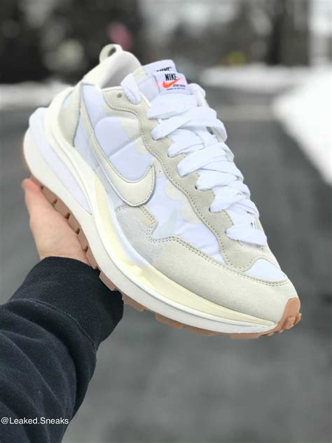 nike sacai vaporwaffle|nike sacai vaporwaffle white sail.